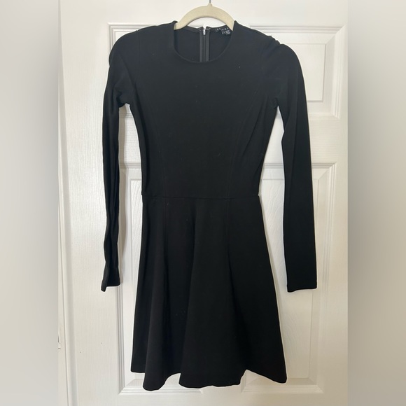 Theory black dress - Picture 3 of 4